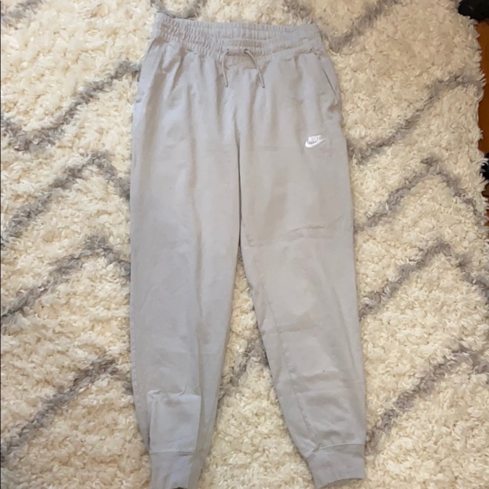 nike joggers